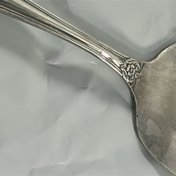 Vintage Rogers Bros Heritage Dessert Cake Pie Slicer Server Silver Plate 8.5" - Picture 4 of 8